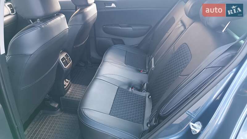 Внедорожник / Кроссовер Kia Sportage 2019 в Ивано-Франковске фото 12 Внедорожник / Кроссовер Kia Sportage 2019 в Ивано-Франковске