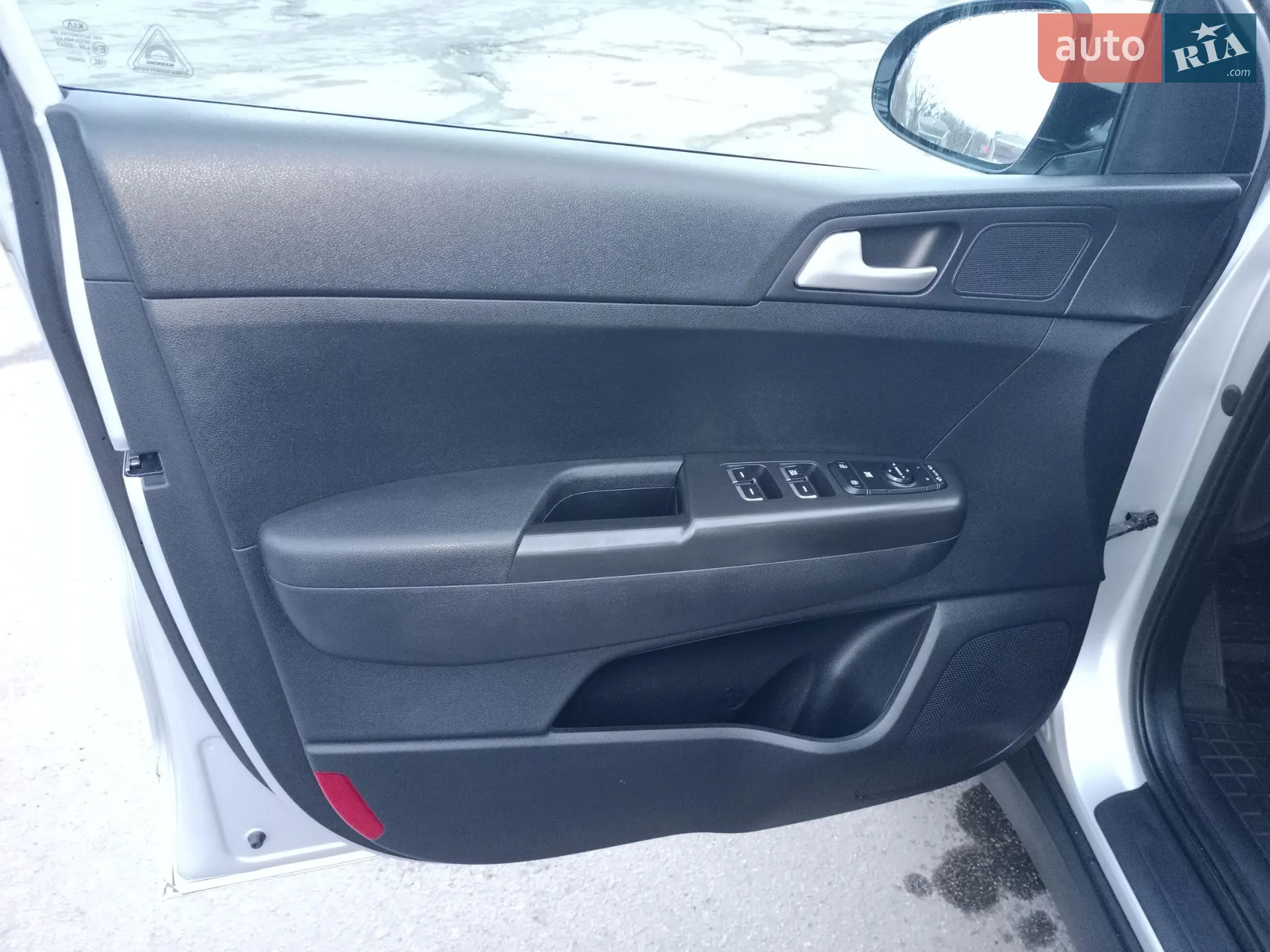 Kia Sportage 2017 VIN U5YPG814AHL409383 фото оголошення 28 з 54