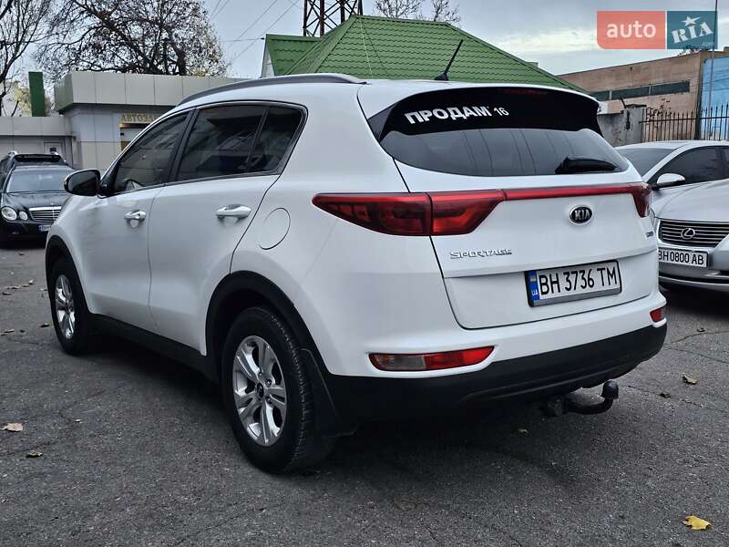 Внедорожник / Кроссовер Kia Sportage 2016 в Одессе