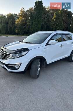 Позашляховик / Кросовер Kia Sportage 2013 в Хмільнику