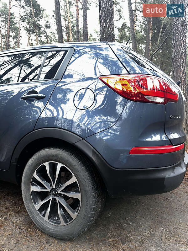 Внедорожник / Кроссовер Kia Sportage 2016 в Коростышеве