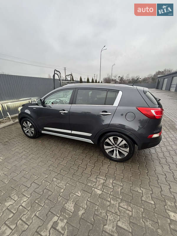 Позашляховик / Кросовер Kia Sportage 2012 в Шептицькому
