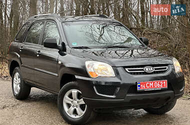 Внедорожник / Кроссовер Kia Sportage 2009 в Надворной