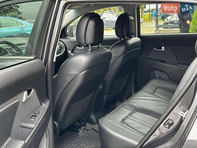 Позашляховик / Кросовер Kia Sportage 2011 в Вінниці фото 13 Позашляховик / Кросовер Kia Sportage 2011 в Вінниці