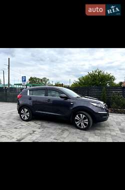 Внедорожник / Кроссовер Kia Sportage 2010 в Каменке-Бугской