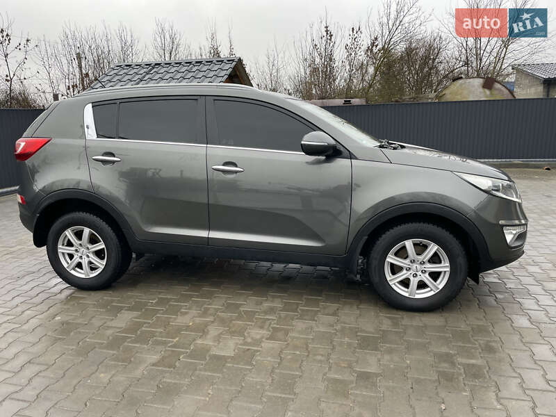 Внедорожник / Кроссовер Kia Sportage 2012 в Баре