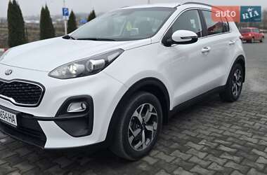Внедорожник / Кроссовер Kia Sportage 2021 в Черновцах