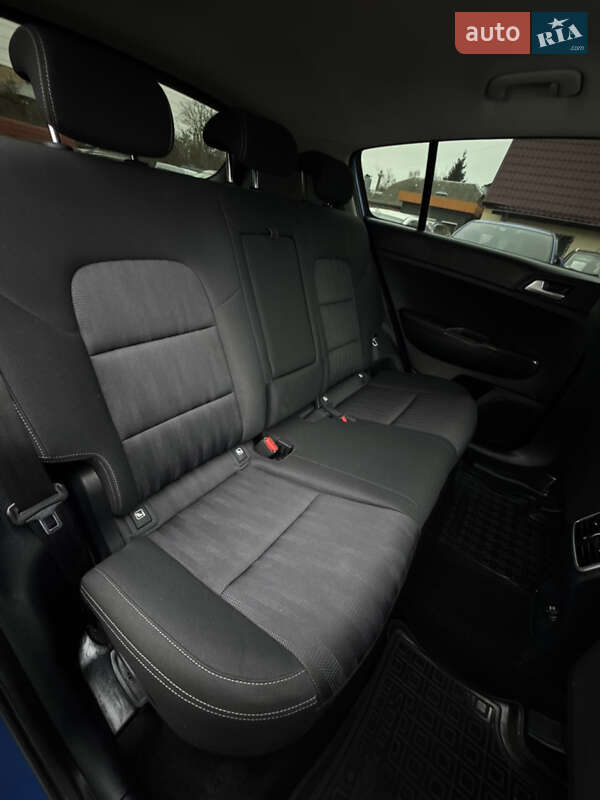 Позашляховик / Кросовер Kia Sportage 2019 в Бердичеві фото 21 Позашляховик / Кросовер Kia Sportage 2019 в Бердичеві