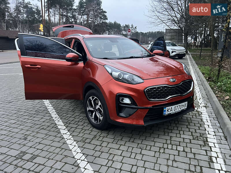 Внедорожник / Кроссовер Kia Sportage 2019 в Киеве