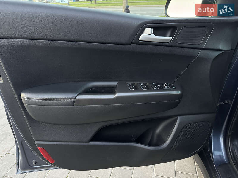 Внедорожник / Кроссовер Kia Sportage 2018 в Луцке