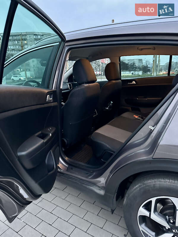 Позашляховик / Кросовер Kia Sportage 2019 в Сумах