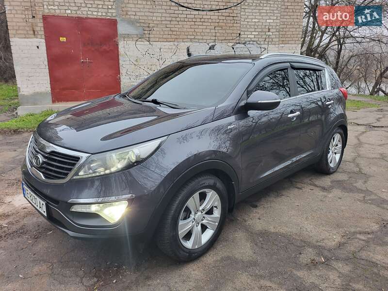 Внедорожник / Кроссовер Kia Sportage 2011 в Кривом Роге