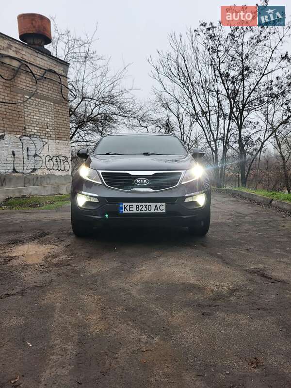 Внедорожник / Кроссовер Kia Sportage 2011 в Кривом Роге