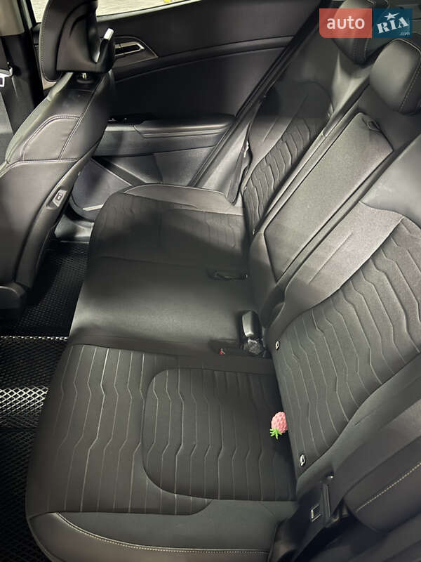 Внедорожник / Кроссовер Kia Sportage 2023 в Тернополе