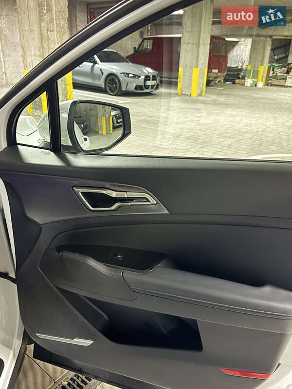 Внедорожник / Кроссовер Kia Sportage 2023 в Тернополе