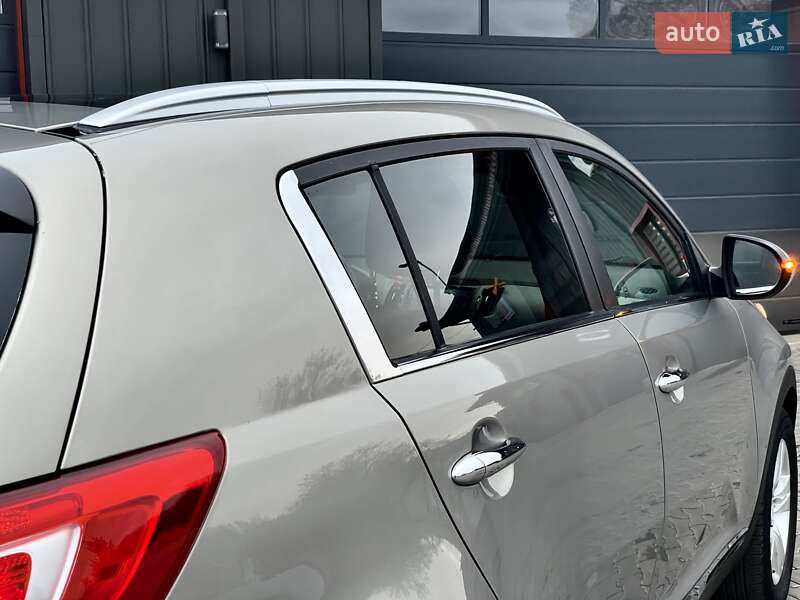 Внедорожник / Кроссовер Kia Sportage 2011 в Ковеле