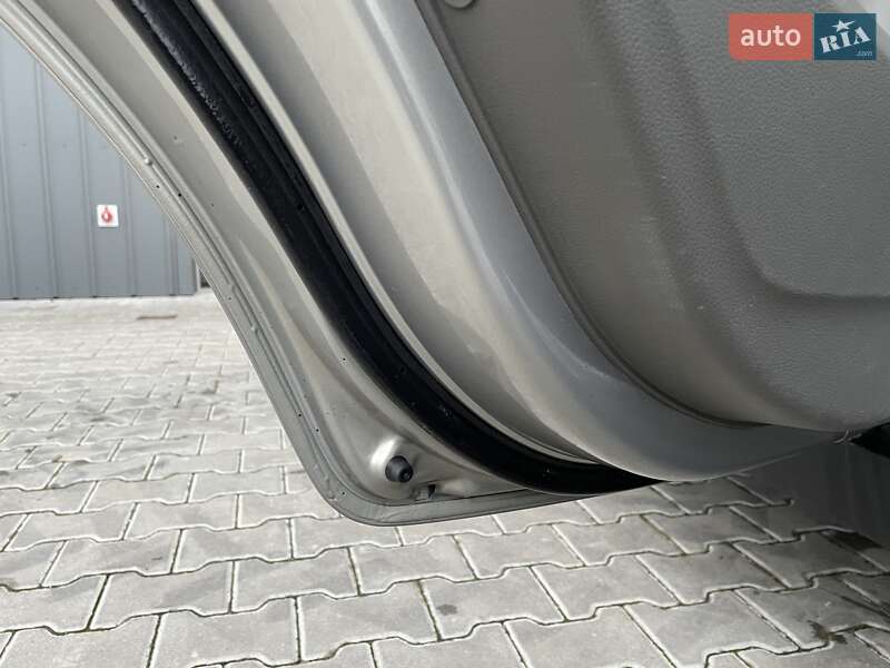 Внедорожник / Кроссовер Kia Sportage 2011 в Ковеле