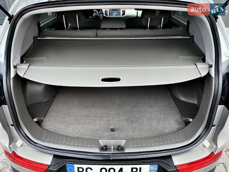 Внедорожник / Кроссовер Kia Sportage 2011 в Ковеле