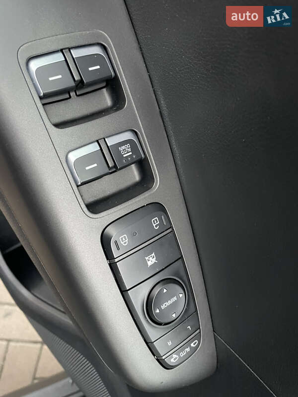 Внедорожник / Кроссовер Kia Sportage 2019 в Киеве