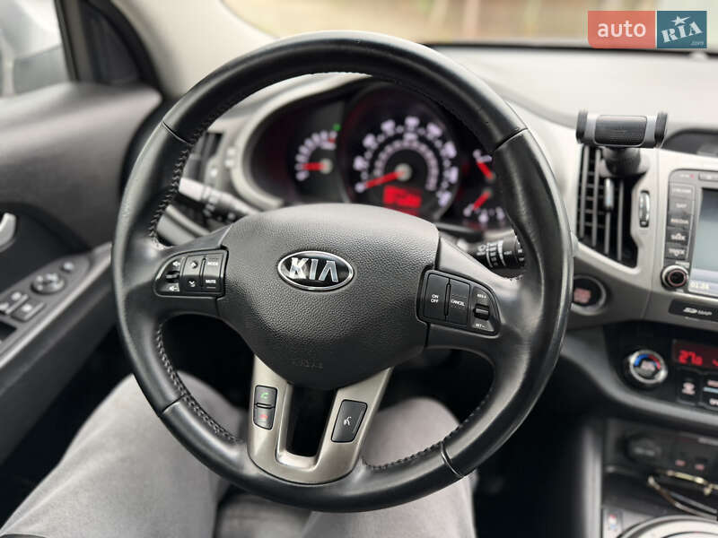 Внедорожник / Кроссовер Kia Sportage 2013 в Одессе