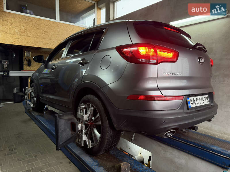 Внедорожник / Кроссовер Kia Sportage 2013 в Одессе