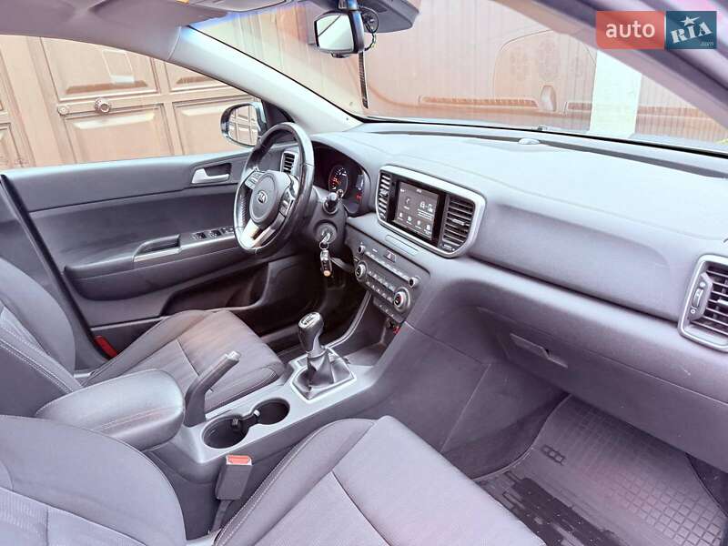 Внедорожник / Кроссовер Kia Sportage 2018 в Днепре