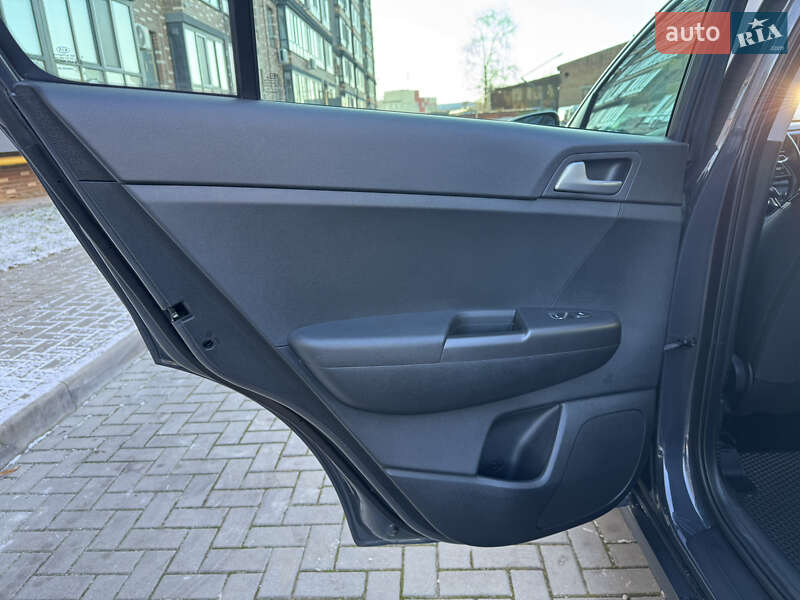 Внедорожник / Кроссовер Kia Sportage 2021 в Житомире