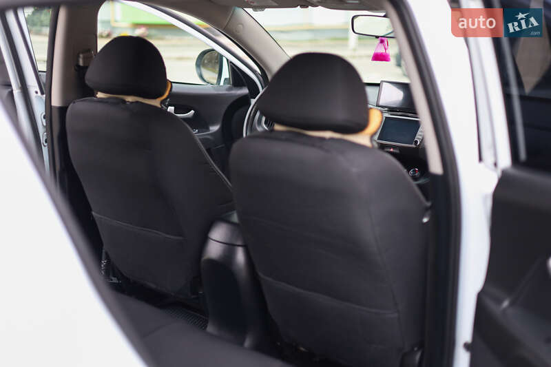 Внедорожник / Кроссовер Kia Sportage 2013 в Львове