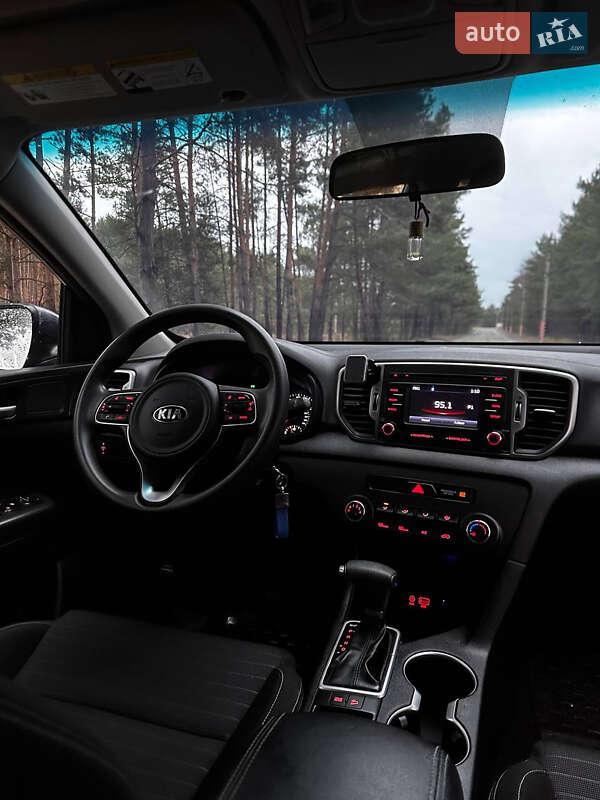 Внедорожник / Кроссовер Kia Sportage 2017 в Славуте фото 5 Внедорожник / Кроссовер Kia Sportage 2017 в Славуте