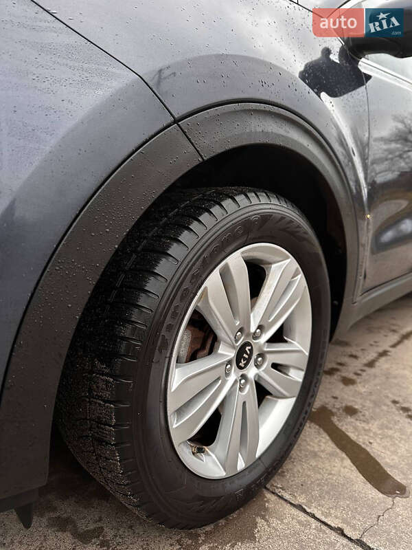 Внедорожник / Кроссовер Kia Sportage 2017 в Славуте фото 19 Внедорожник / Кроссовер Kia Sportage 2017 в Славуте