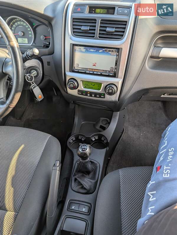 Внедорожник / Кроссовер Kia Sportage 2008 в Ровно