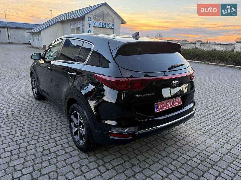 Внедорожник / Кроссовер Kia Sportage 2021 в Тернополе