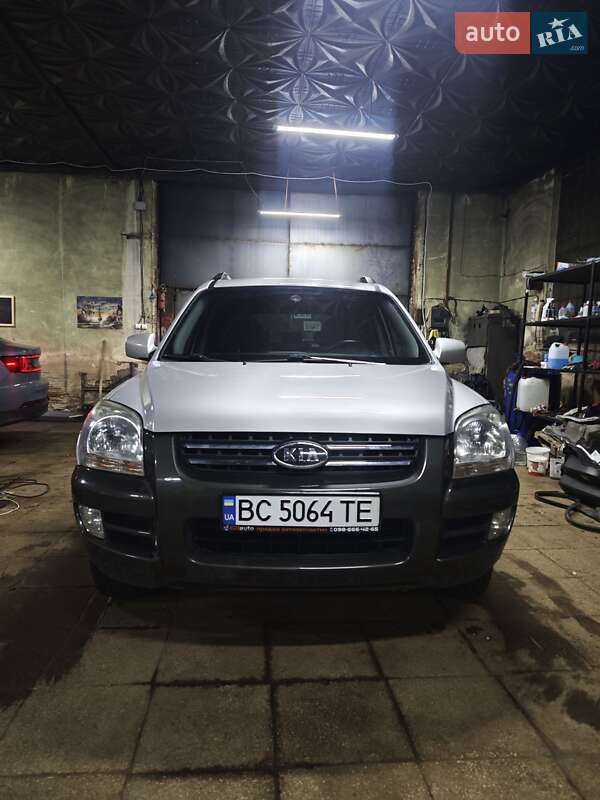 Внедорожник / Кроссовер Kia Sportage 2004 в Львове