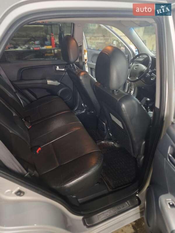 Внедорожник / Кроссовер Kia Sportage 2004 в Львове