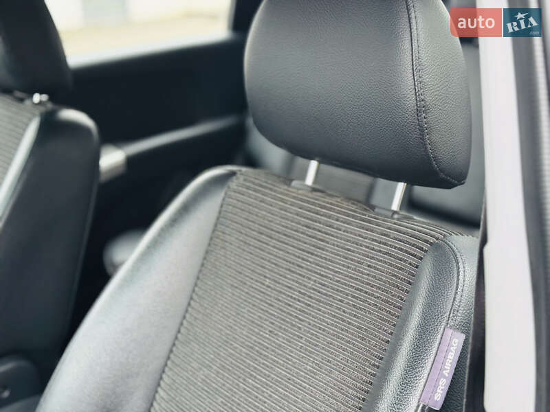 Позашляховик / Кросовер Kia Sportage 2007 в Харкові