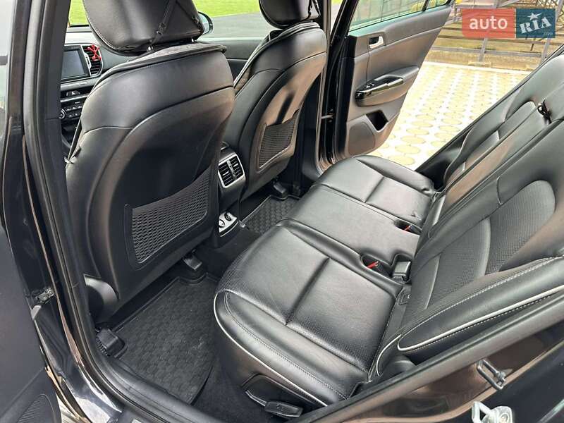 Внедорожник / Кроссовер Kia Sportage 2017 в Сарате