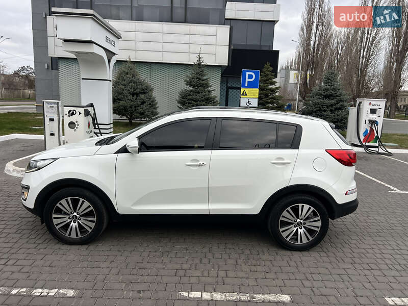 Позашляховик / Кросовер Kia Sportage 2013 в Одесі