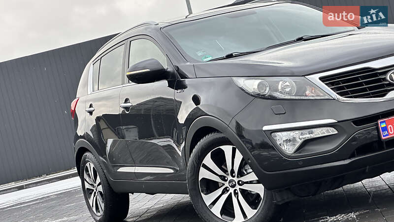 Внедорожник / Кроссовер Kia Sportage 2013 в Дрогобыче