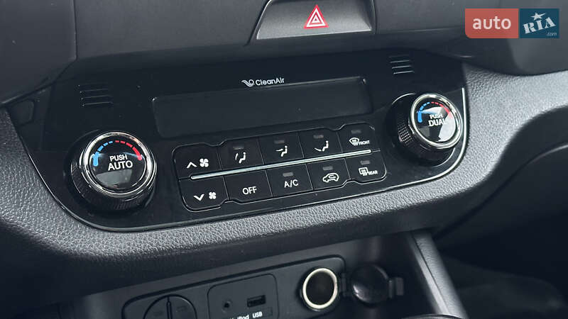 Внедорожник / Кроссовер Kia Sportage 2013 в Дрогобыче