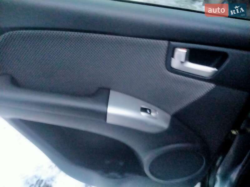 Позашляховик / Кросовер Kia Sportage 2009 в Костопілі