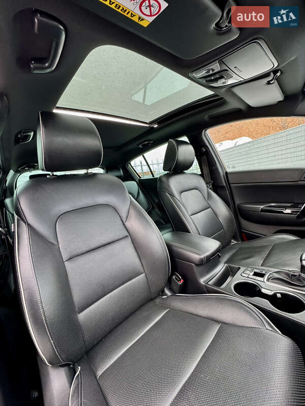 Позашляховик / Кросовер Kia Sportage 2016 в Полтаві фото 53 Позашляховик / Кросовер Kia Sportage 2016 в Полтаві