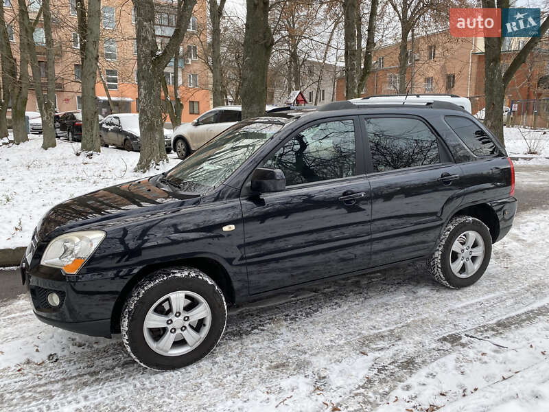 Позашляховик / Кросовер Kia Sportage 2009 в Вінниці