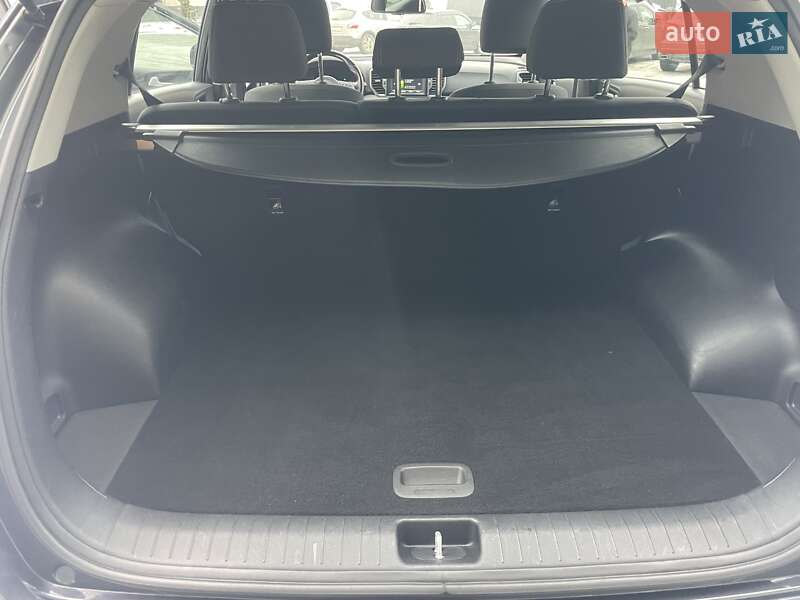 Внедорожник / Кроссовер Kia Sportage 2016 в Черновцах