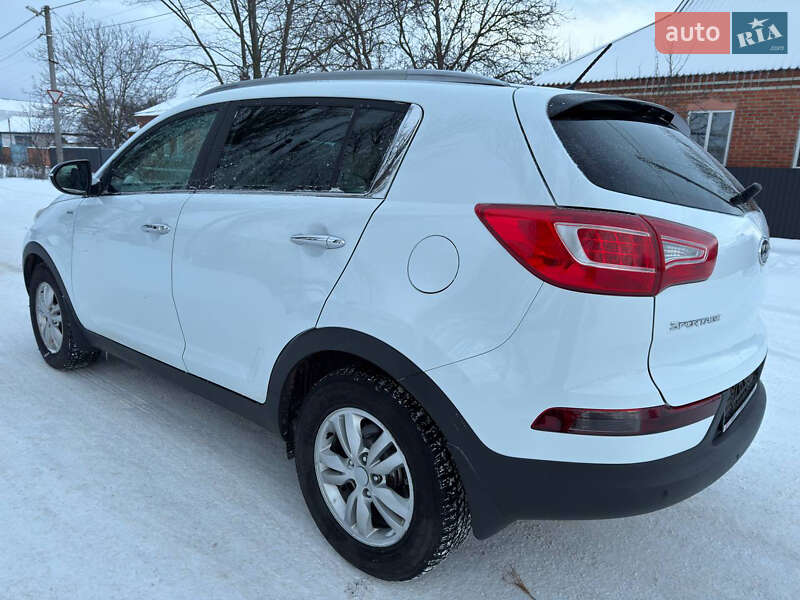 Внедорожник / Кроссовер Kia Sportage 2012 в Киеве