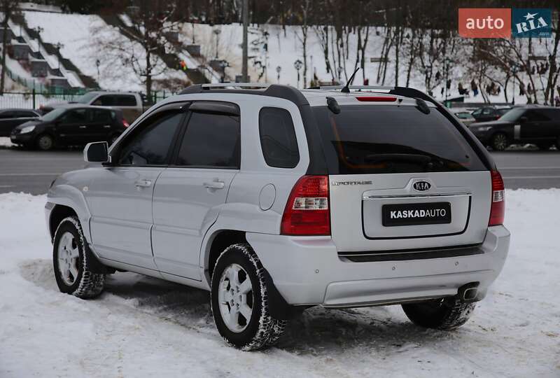 Внедорожник / Кроссовер Kia Sportage 2008 в Харькове