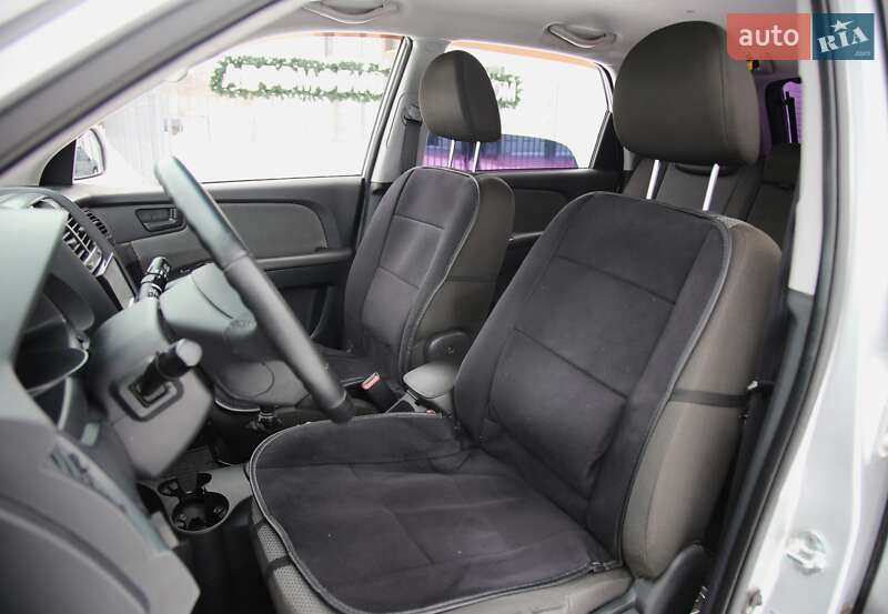 Внедорожник / Кроссовер Kia Sportage 2008 в Харькове