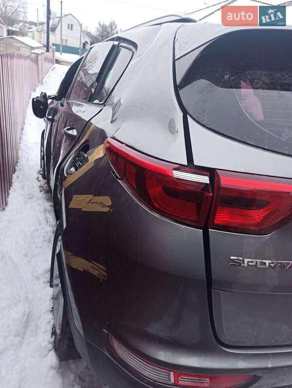 Внедорожник / Кроссовер Kia Sportage 2017 в Житомире фото 14 Внедорожник / Кроссовер Kia Sportage 2017 в Житомире