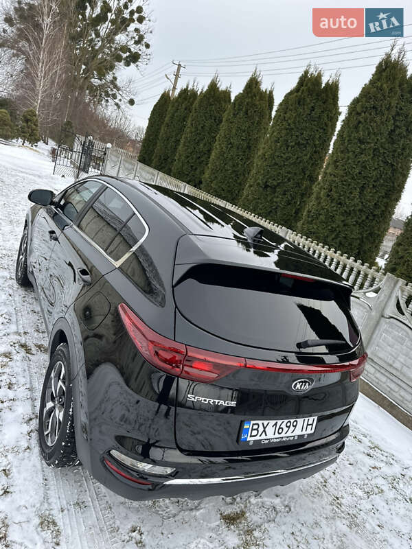 Позашляховик / Кросовер Kia Sportage 2021 в Рівному