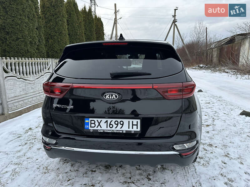 Позашляховик / Кросовер Kia Sportage 2021 в Рівному