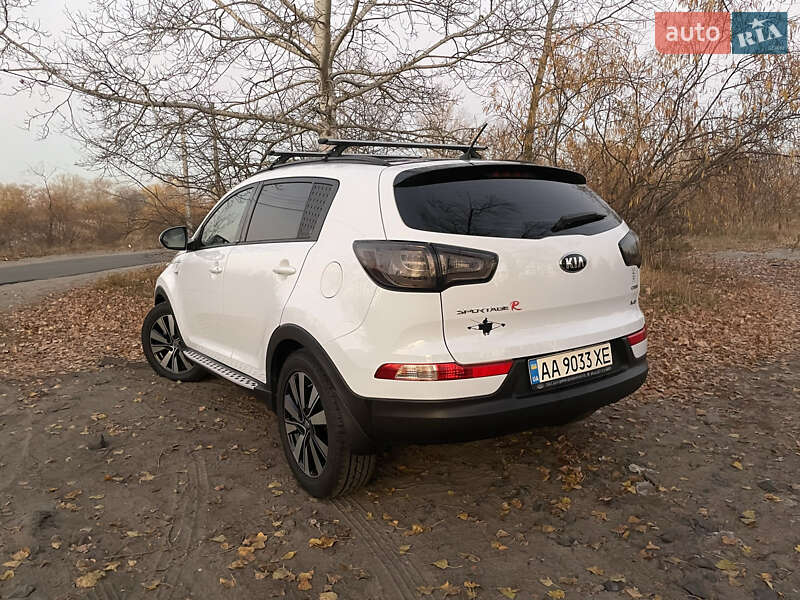 Внедорожник / Кроссовер Kia Sportage 2013 в Киеве